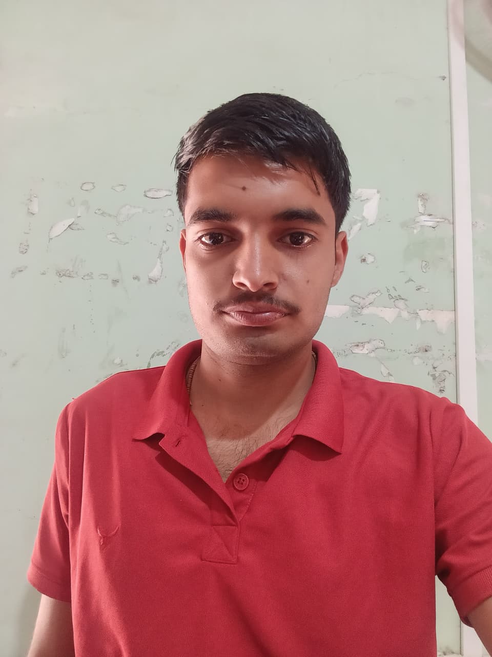 कर्मचारी